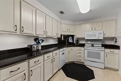 770 Salisbury St #346, Worcester, MA 01609 - Photo 13