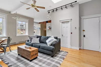 127 Marlborough St #5, Boston, MA 02116 - Photo 1