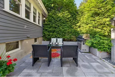 33 Linden Street, Wellesley, MA 02482 - Photo 33