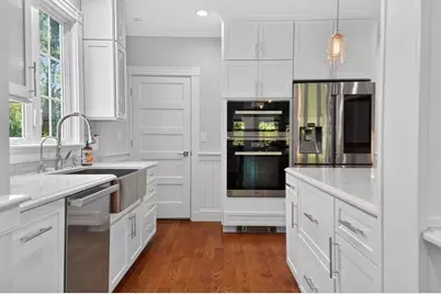 33 Linden Street, Wellesley, MA 02482 - Photo 13