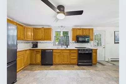 139 South St, Plymouth, MA 02360 - Photo 17