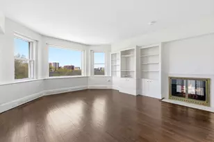 250 Beacon St, Boston, MA 02116 - Photo 21
