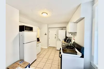 11 Foster #4, Boston, MA 02109 - Photo 5