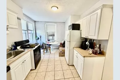 11 Foster #4, Boston, MA 02109 - Photo 3