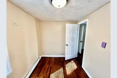 14 Amity St #1, Lynn, MA 01902 - Photo 5