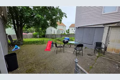 155 Grant St, Fall River, MA 02721 - Photo 31