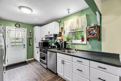 302 Middlefield Rd, Chester, MA 01011 - Photo 5