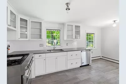 40 Simpson Circle, Agawam, MA 01001 - Photo 9