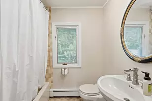 40 Simpson Cir, Agawam, MA 01001 - Photo 15