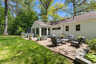 44 Windemere Rd, Wellesley, MA 02482 - Photo 23
