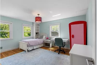 44 Windemere Road, Wellesley, MA 02482 - Photo 17
