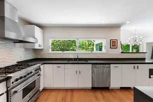 44 Windemere Rd, Wellesley, MA 02482 - Photo 7
