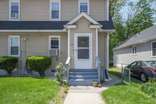 34 Preston St, Springfield, MA 01109 - Photo 3