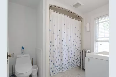 34 Preston St, Springfield, MA 01109 - Photo 19