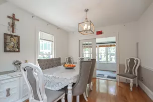 34 Preston St, Springfield, MA 01109 - Photo 9