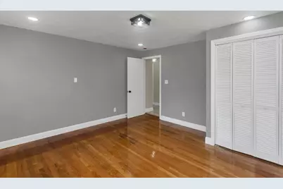 46 Knollwood St, Springfield, MA 01104 - Photo 19