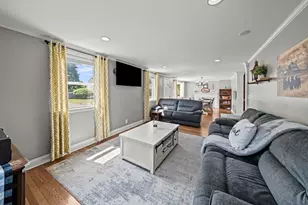 13 Douglas Ave, Beverly, MA 01915 - Photo 11