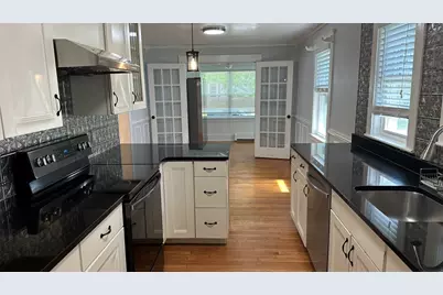 31 Acton St #0, Quincy, MA 02170 - Photo 9
