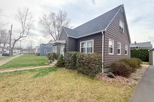 22 Felicia St, Springfield, MA 01104 - Photo 7