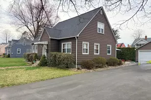 22 Felicia St, Springfield, MA 01104 - Photo 5