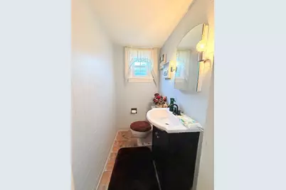 22 Felicia St, Springfield, MA 01104 - Photo 21