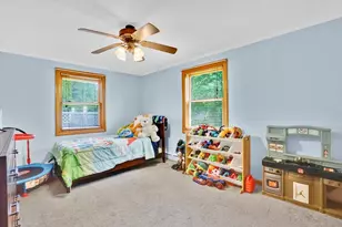 57 Tavistock St, Springfield, MA 01119 - Photo 11