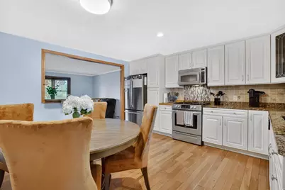 57 Tavistock St, Springfield, MA 01119 - Photo 7