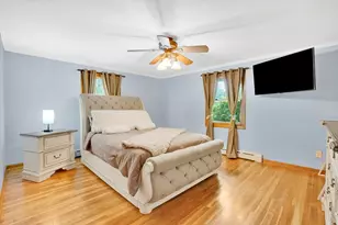 57 Tavistock St, Springfield, MA 01119 - Photo 9