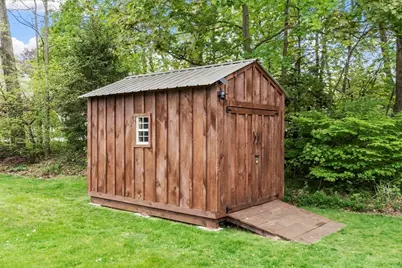 50 1st St, Webster, MA 01570 - Photo 35