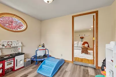 50 1st St, Webster, MA 01570 - Photo 7