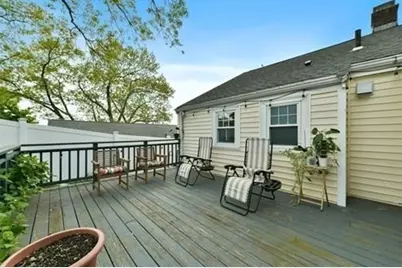 59 Park St, Melrose, MA 02176 - Photo 11