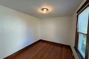 31 Chrome St, Worcester, MA 01604 - Photo 5