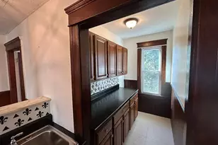 31 Chrome St, Worcester, MA 01604 - Photo 13