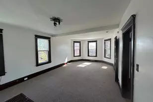 31 Chrome St, Worcester, MA 01604 - Photo 25