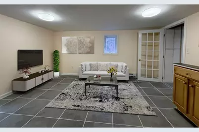 19 Wakefield Ave, Wakefield, MA 01880 - Photo 5