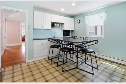54 Hampshire St, Lowell, MA 01850 - Photo 17