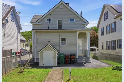 54 Hampshire St, Lowell, MA 01850 - Photo 5
