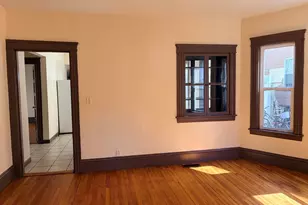 8 Euclid Ave, Worcester, MA 01610 - Photo 3