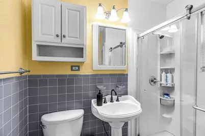 79 Marsden St, Springfield, MA 01109 - Photo 25