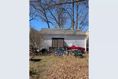 141 Shawmut St, Springfield, MA 01108 - Photo 19