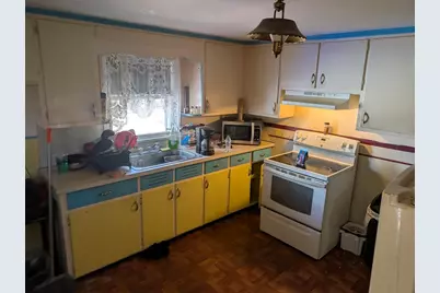141 Shawmut St, Springfield, MA 01108 - Photo 7