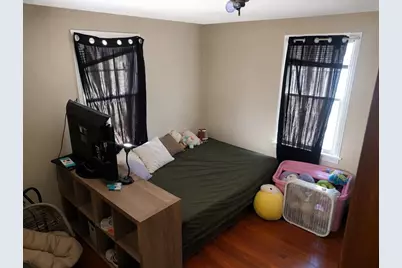 141 Shawmut St, Springfield, MA 01108 - Photo 9