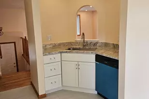 14 Pinewood Ln, Worcester, MA 01609 - Photo 5