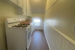 709 Maple St, Fall River, MA 02720 - Photo 9