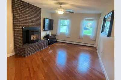 6 Larson Rd, Milford, MA 01757 - Photo 3