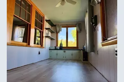 41 Highland St, Auburn, MA 01501 - Photo 5