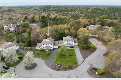2 Beach Plum Ln #E, Bourne, MA 02532 - Photo 5