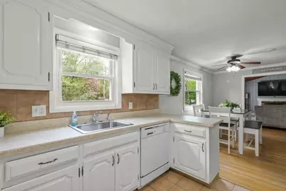 3 Willett Drive, Attleboro, MA 02703 - Photo 7