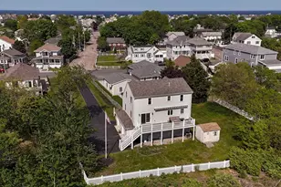107 Newport Rd, Hull, MA 02045 - Photo 1