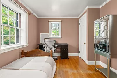 82 Richfield Rd, Arlington, MA 02474 - Photo 27